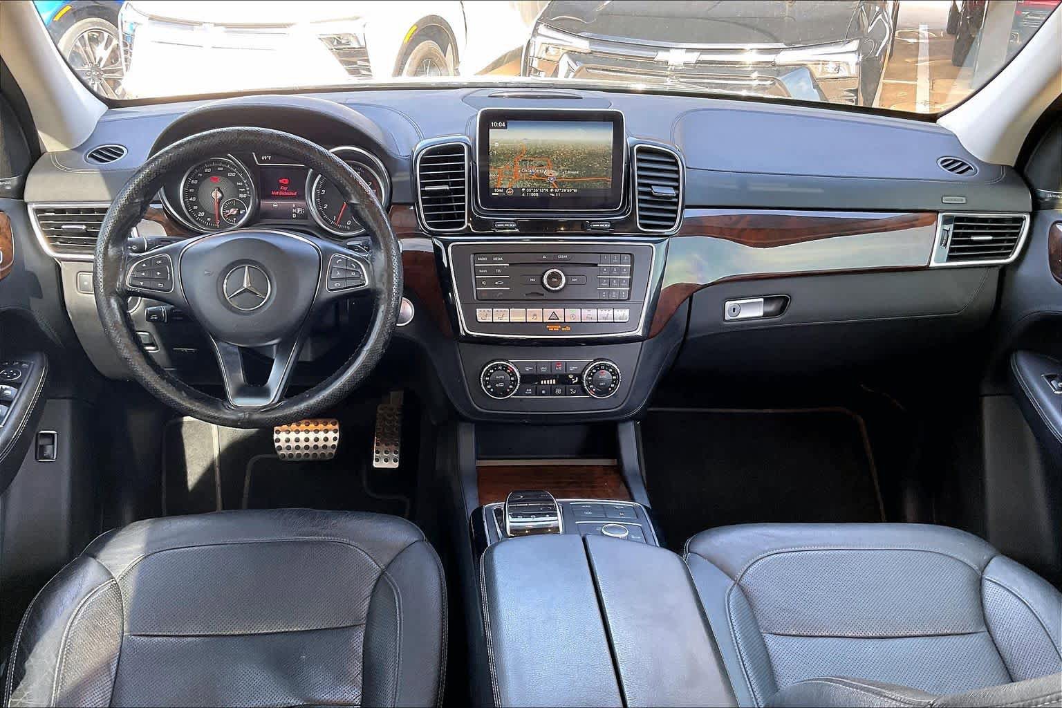 Used 2016 Mercedes-Benz GLE 400 4MATIC image 16