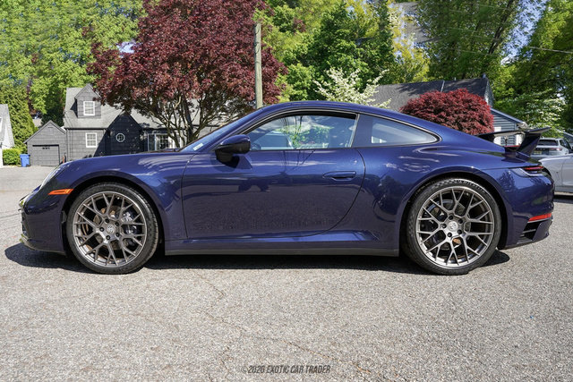 Used 2021 Porsche 911 Carrera RWD image 3