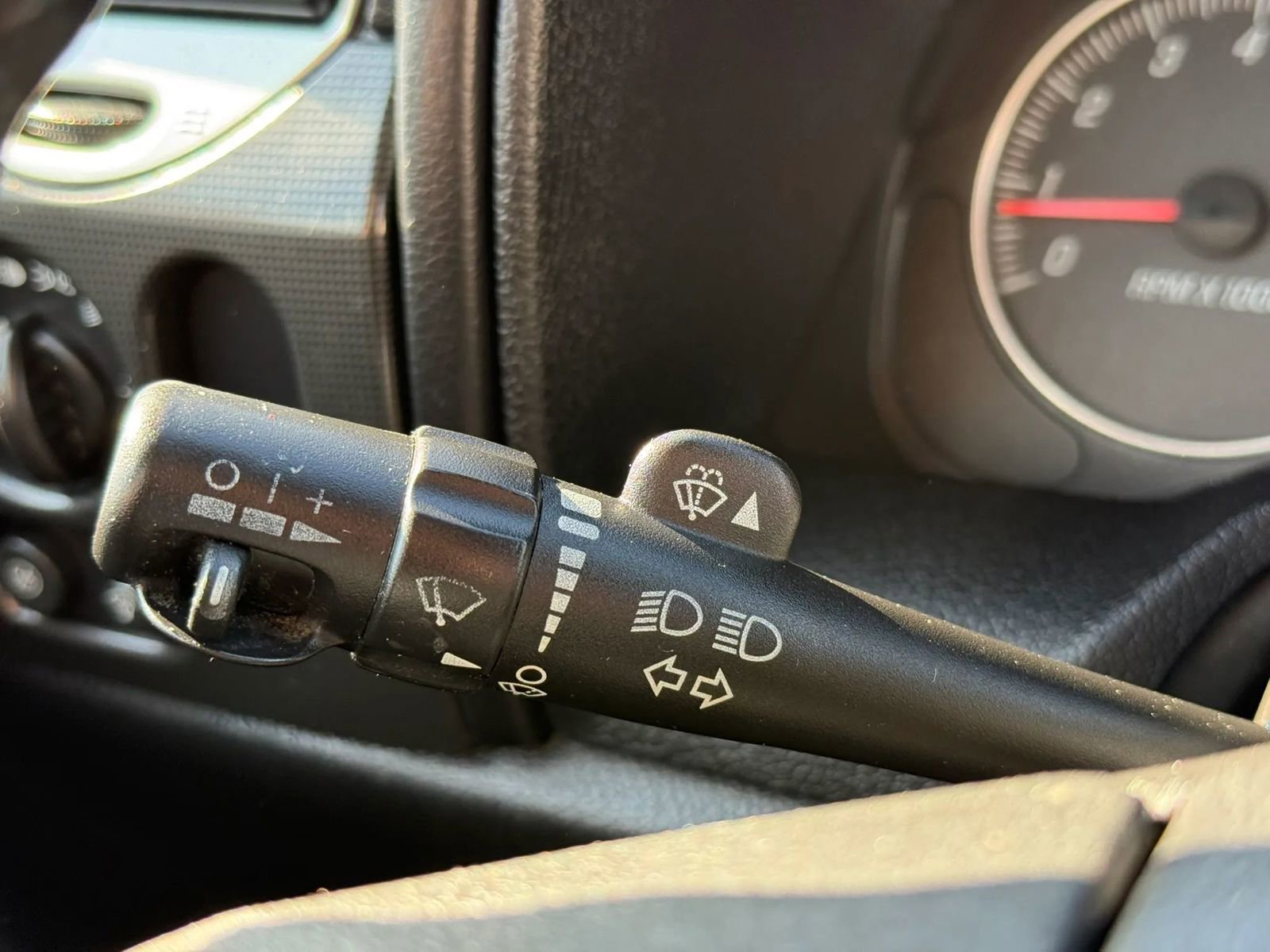 Used 2006 GMC Envoy XL SLE image 21