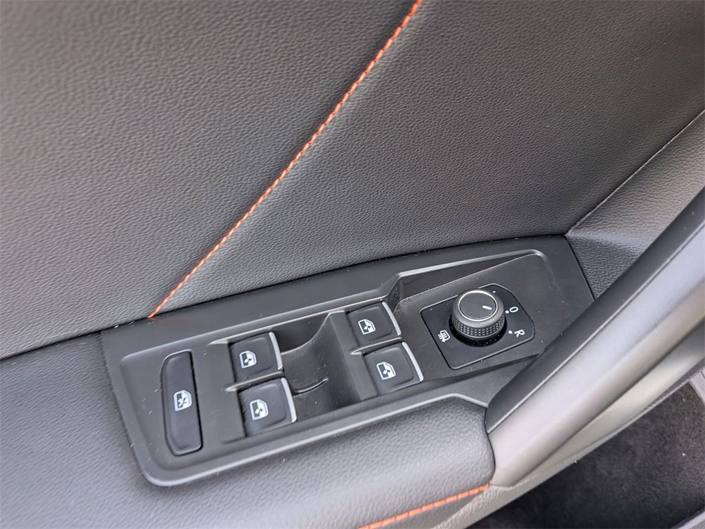 Used 2024 Volkswagen Tiguan Wolfsburg Edition image 13