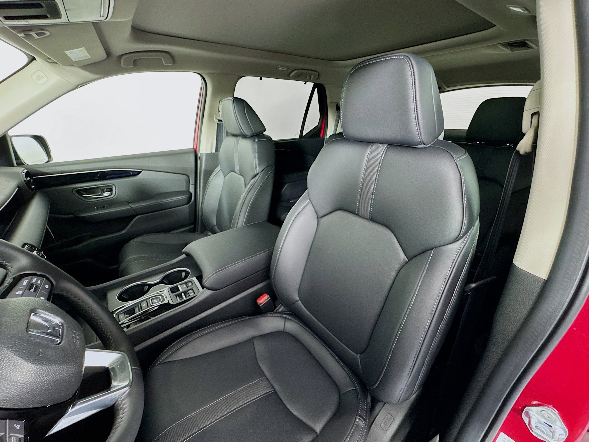 New 2025 Honda Pilot Touring image 22