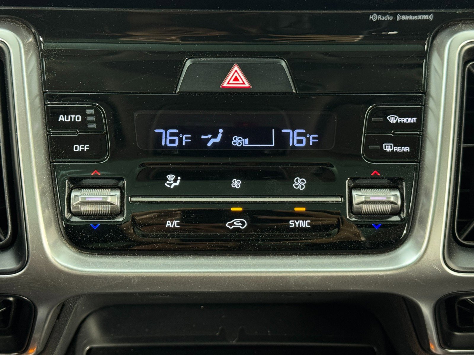 Used 2022 Kia Sorento X-Line EX image 27