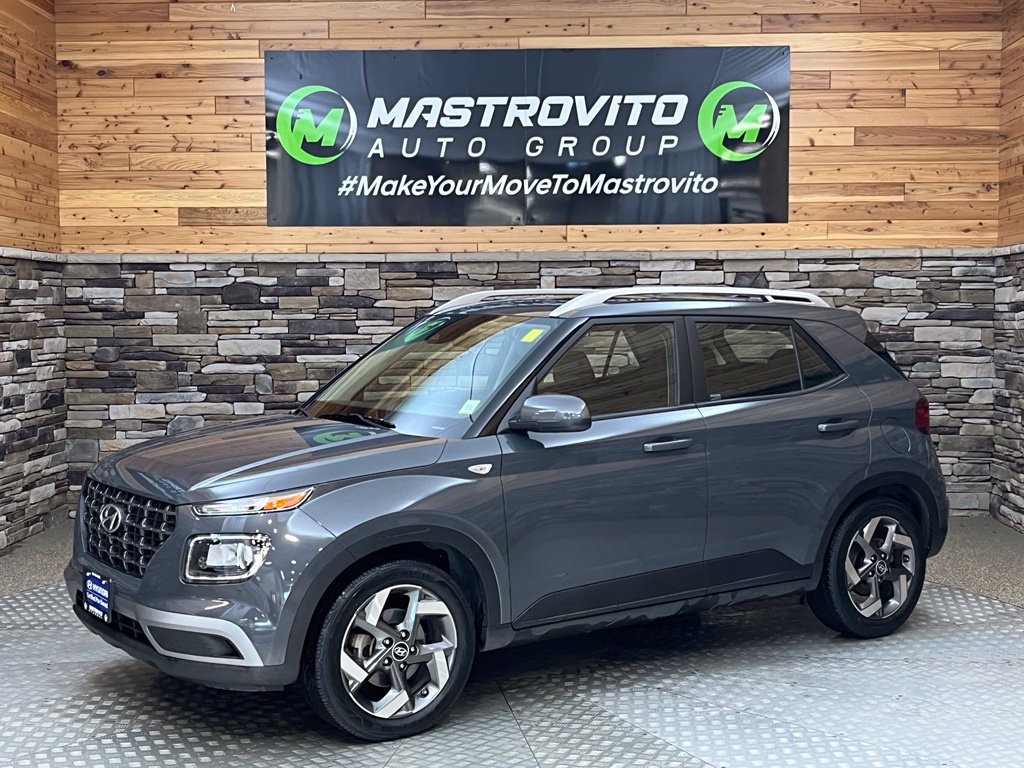 Certified 2023 Hyundai Venue SEL FWD image 10