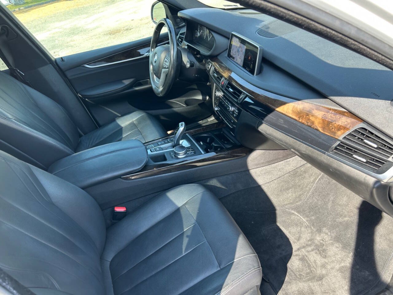 Used 2017 BMW X5 xDrive40e AWD/4WD image 26
