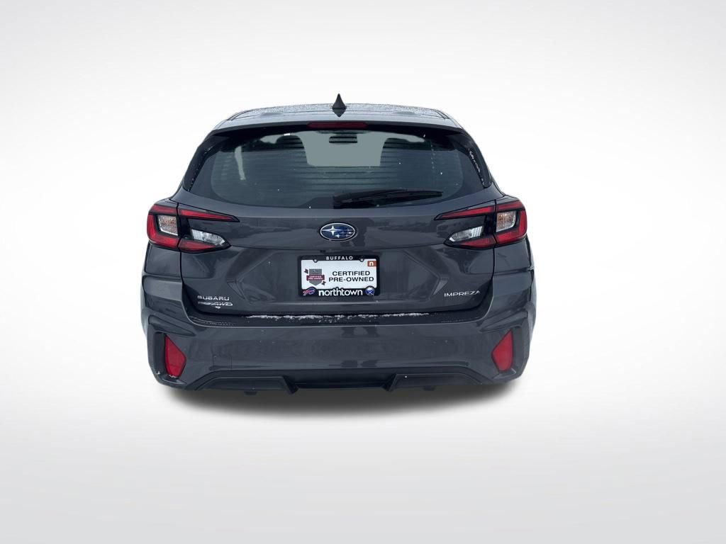 Used 2025 Subaru Impreza 2.0i Sport image 11