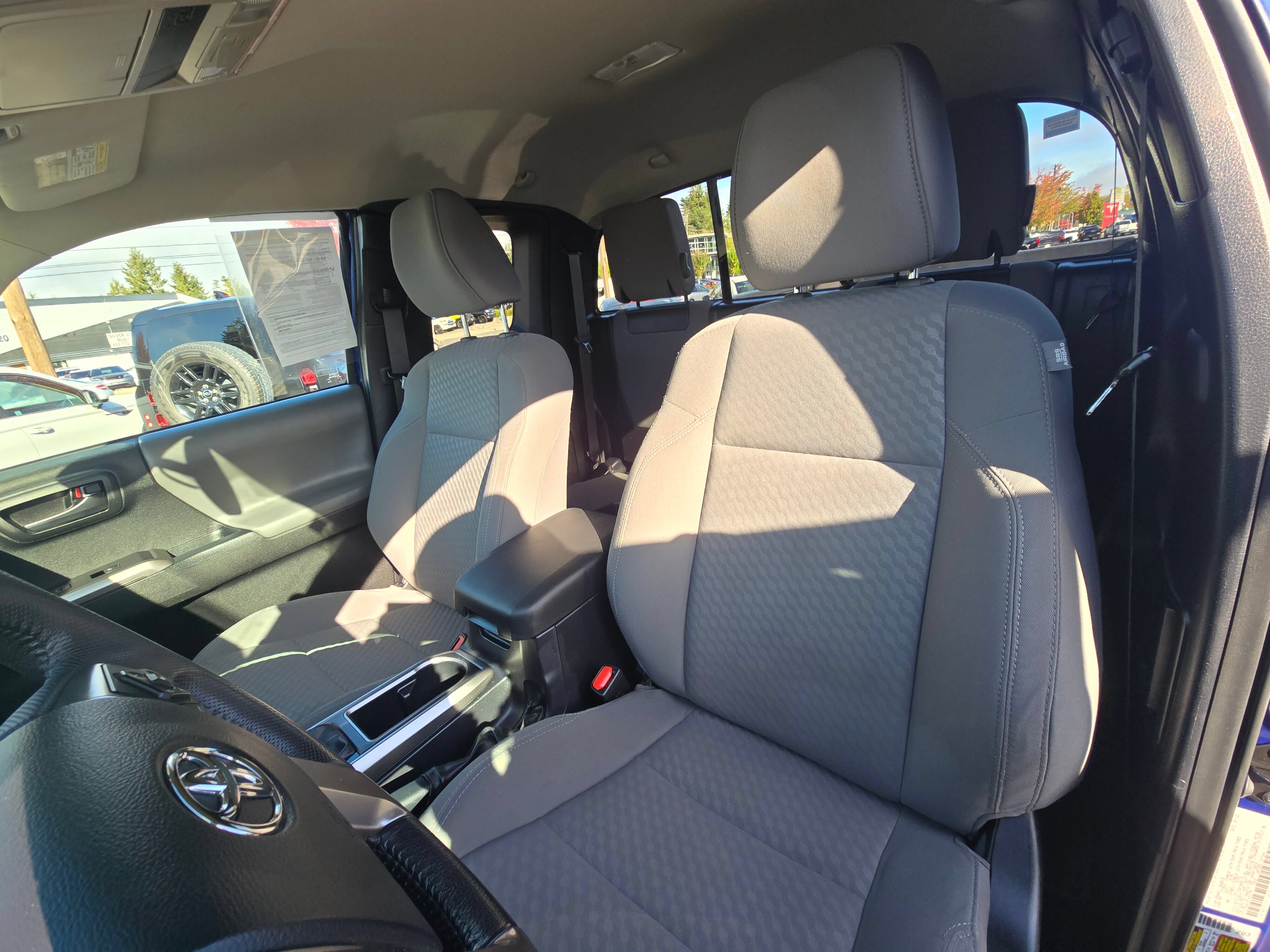 Used 2022 Toyota Tacoma SR5 w/ Black Out Package (TMS) AWD/4WD image 20