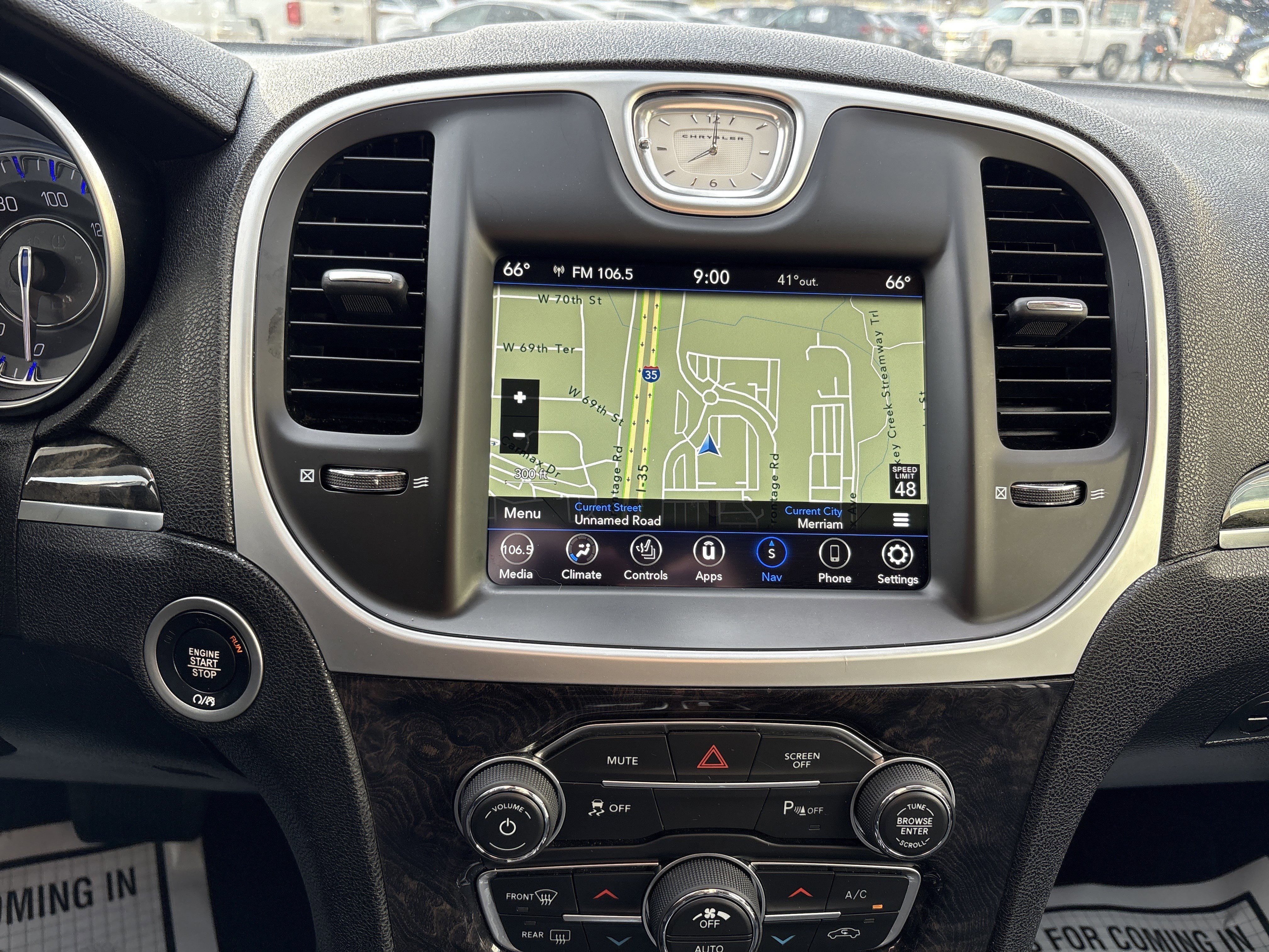 Used 2023 Chrysler 300 Touring L w/ Popular Equipment Group image 24