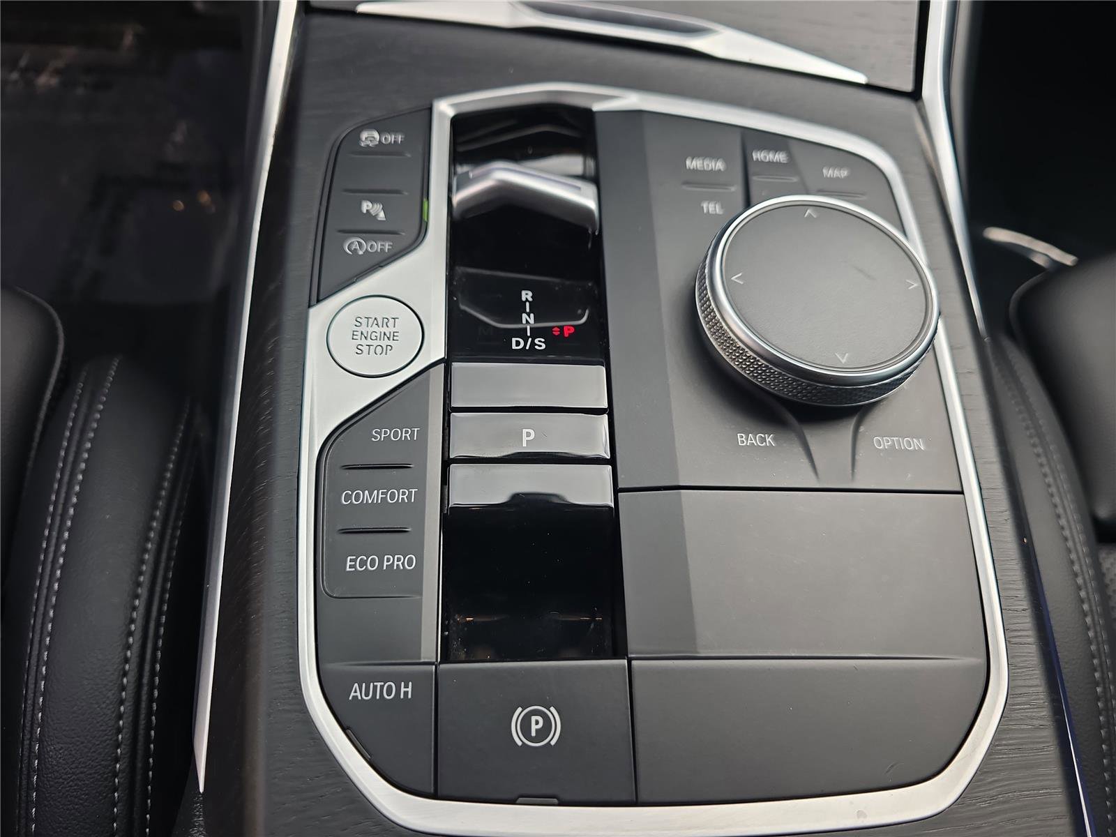 Certified 2023 BMW 330i 330i w/ M Sport Package image 18