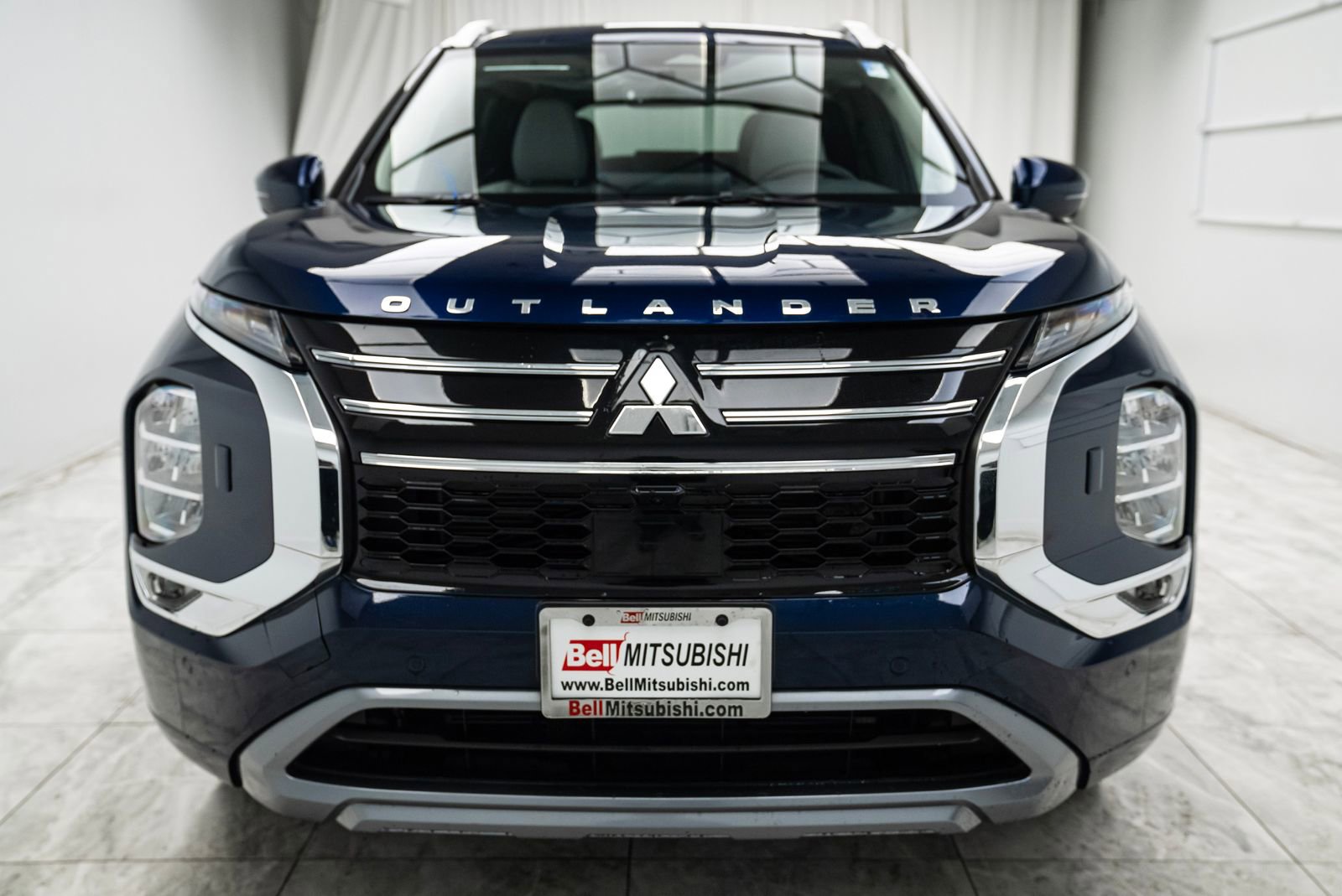 New 2026 Mitsubishi Outlander SE image 5