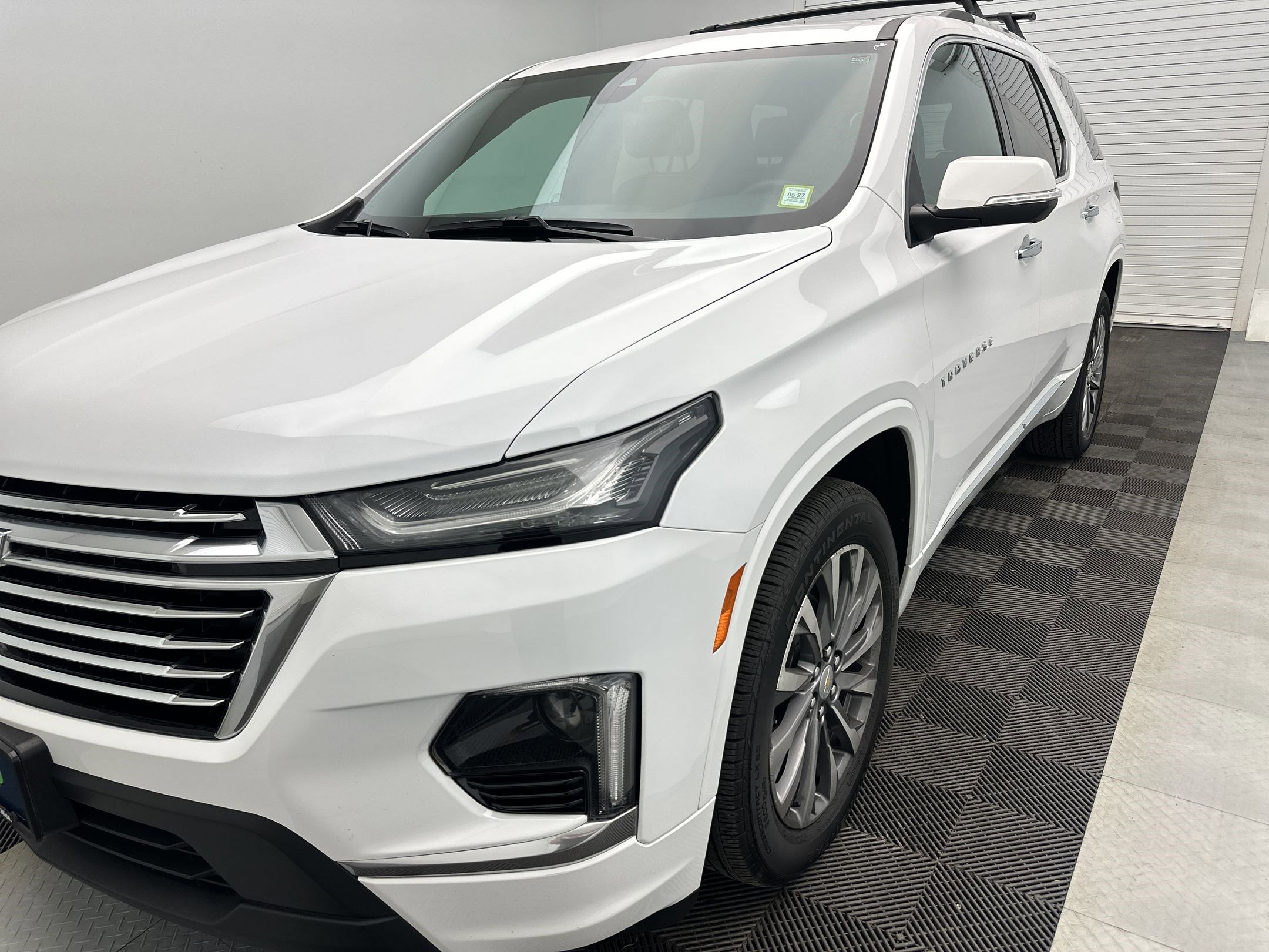 Certified 2023 Chevrolet Traverse Premier w/ LPO, Floor Liner Package AWD/4WD image 21