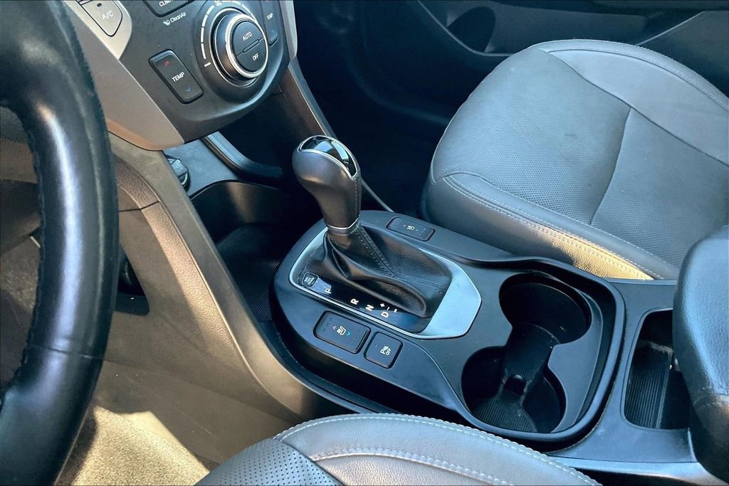 Used 2016 Hyundai Santa Fe Limited w/ Option Group 04 image 17