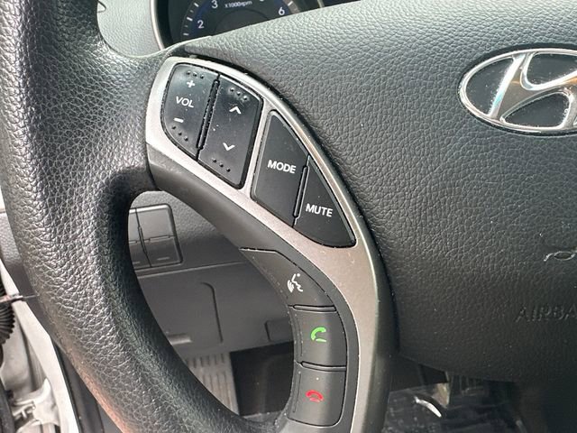 Used 2013 Hyundai Elantra GT FWD image 27