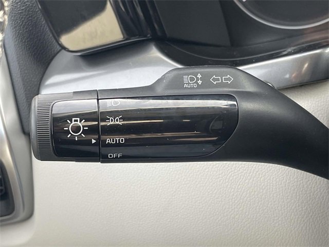 Certified 2023 Kia Sorento S image 34