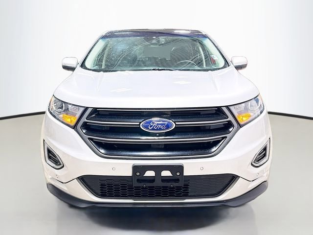 Used 2018 Ford Edge Sport w/ Equipment Group 401A AWD/4WD image 3