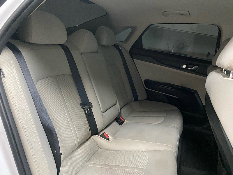 Used 2021 Kia K5 LXS image 15