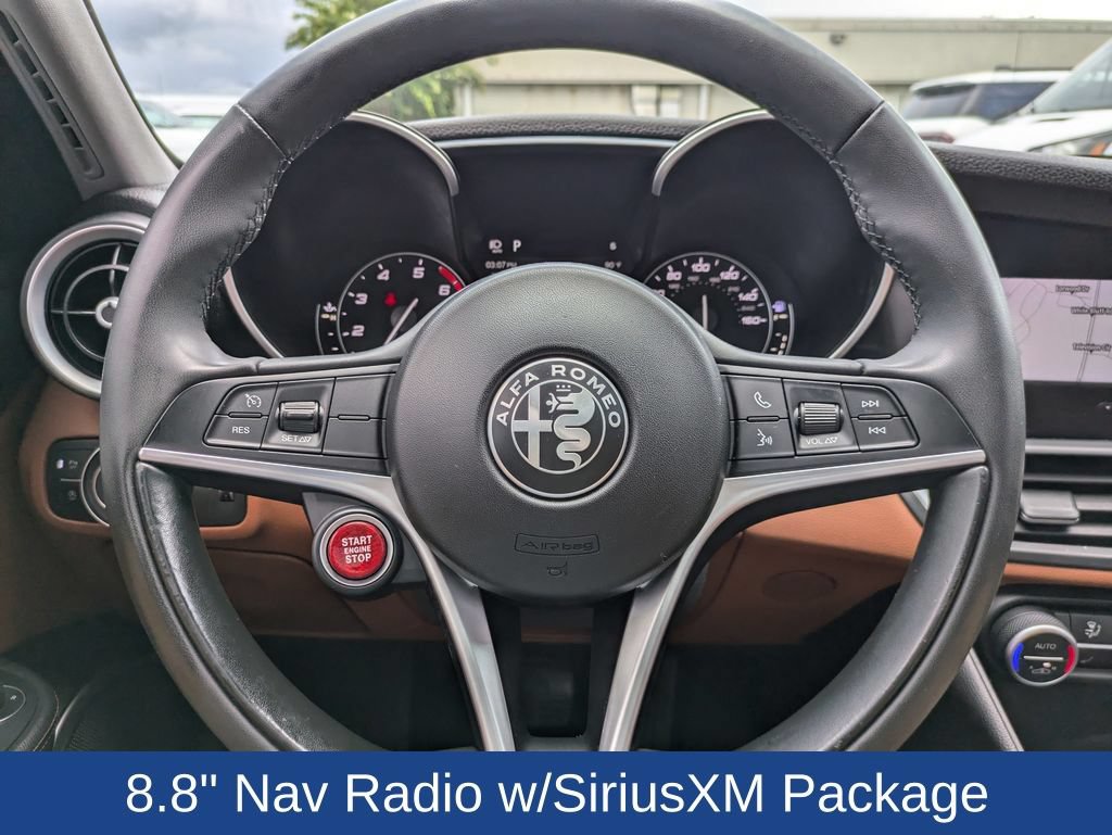 Used 2019 Alfa Romeo Giulia AWD image 26