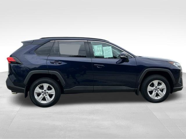 Used 2020 Toyota RAV4 XLE w/ Convenience Package AWD/4WD image 6