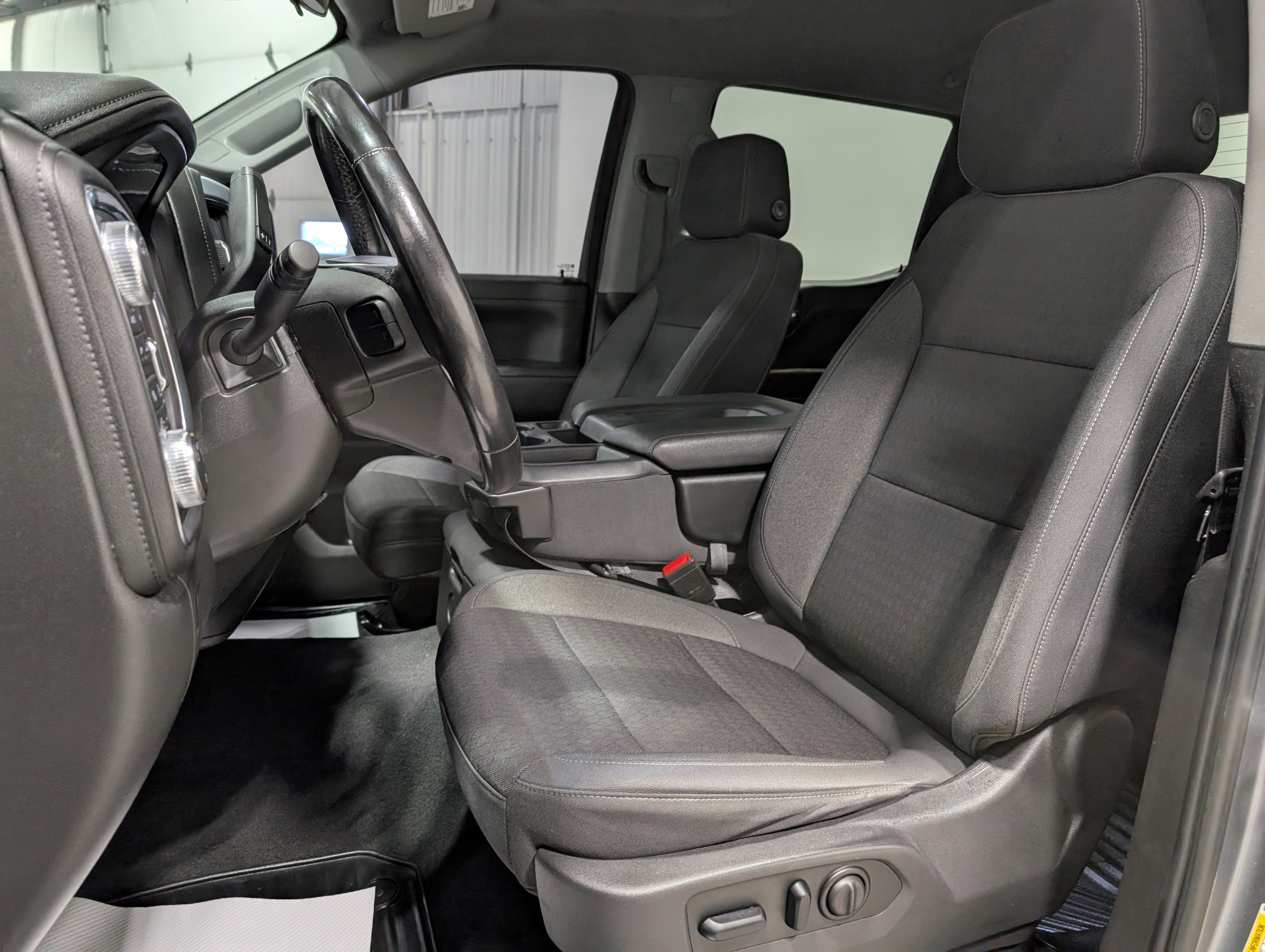 Used 2021 GMC Sierra 1500 Elevation image 16