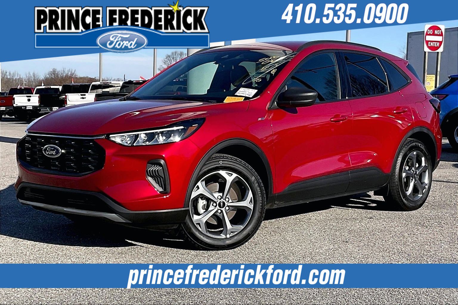 Used 2025 Ford Escape ST-Line image 3