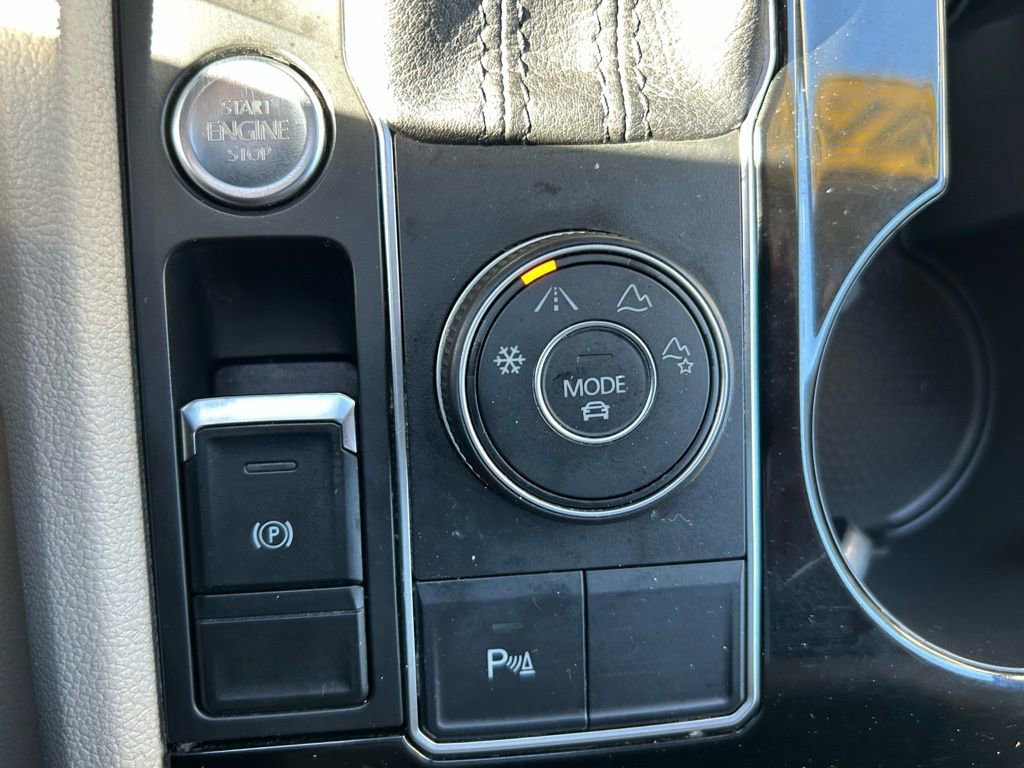 Used 2018 Volkswagen Atlas SEL image 29