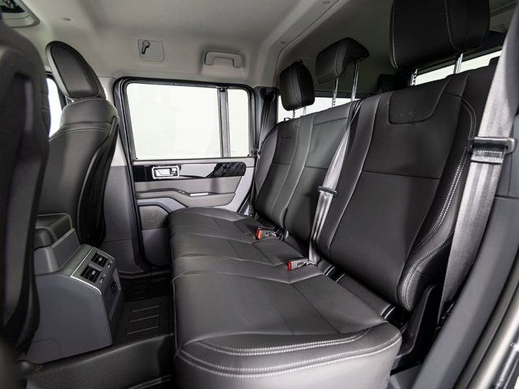 New 2025 INEOS Grenadier Fieldmaster Edition image 29