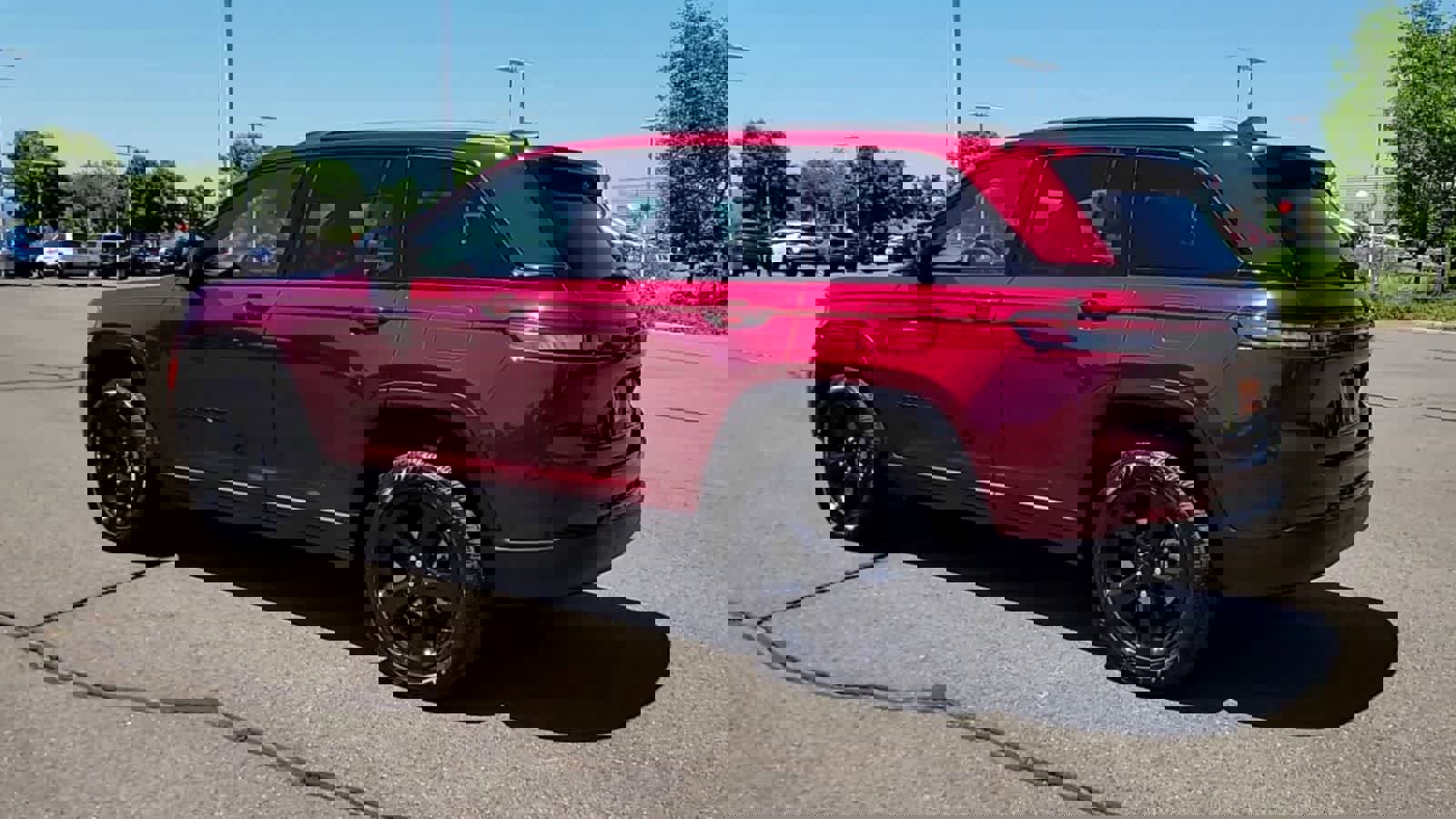 New 2025 Jeep Grand Cherokee Altitude w/ Trailer Tow Package image 6