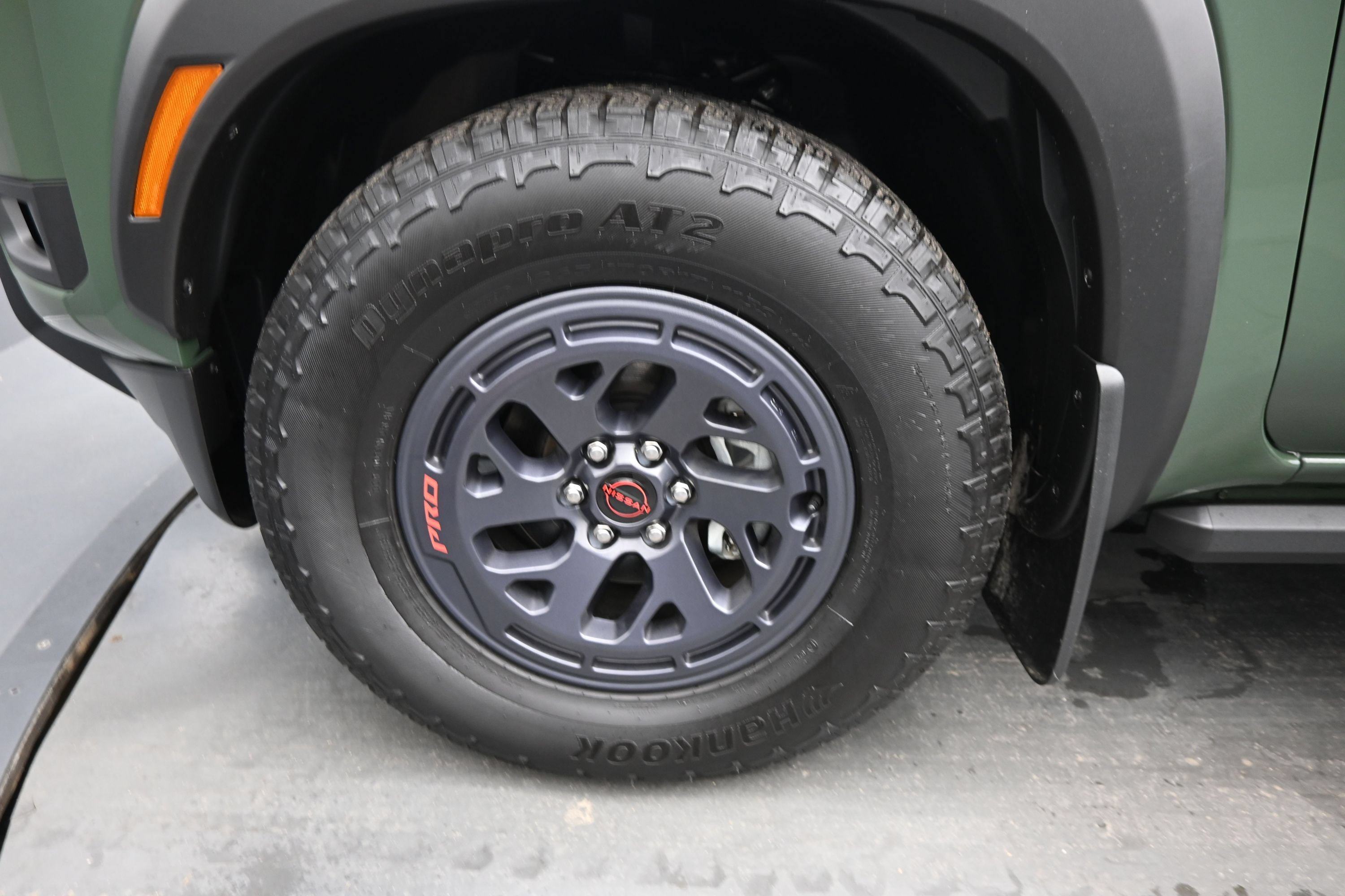 Used 2025 Nissan Frontier Pro-X RWD image 11