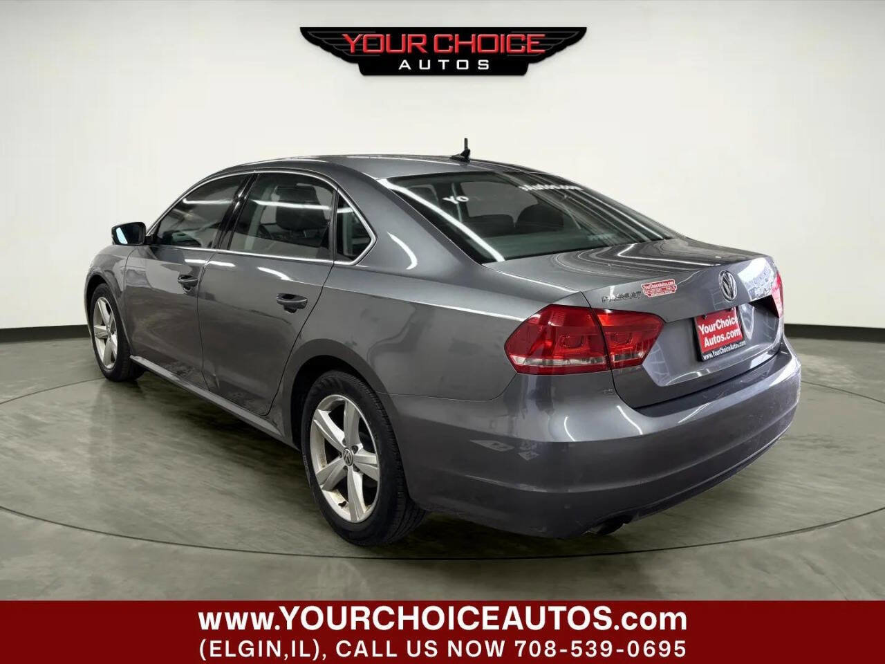 Used 2015 Volkswagen Passat 1.8T Limited Edition FWD image 3