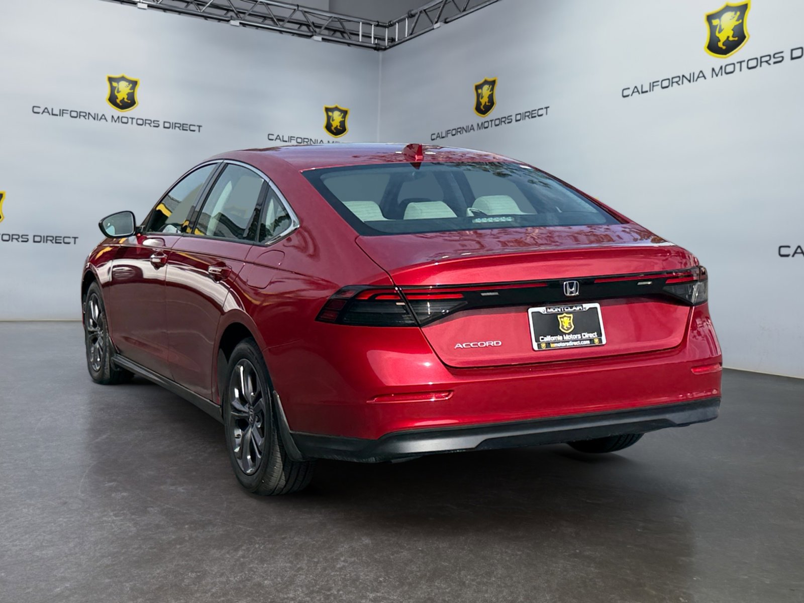 Used 2023 Honda Accord EX image 3