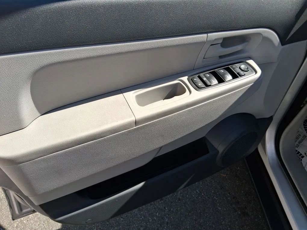 Used 2008 Jeep Liberty Sport w/ Popular Equipment Group image 9