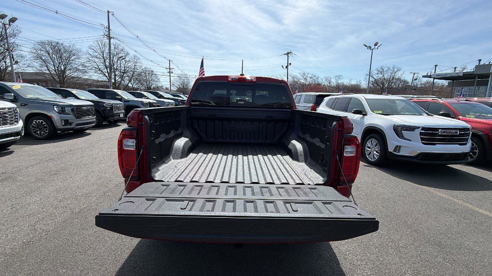 New 2026 GMC Canyon Denali AWD/4WD image 10