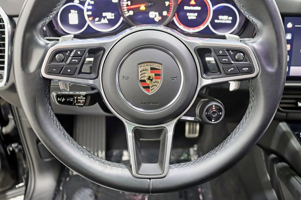 Used 2022 Porsche Cayenne S AWD/4WD image 15