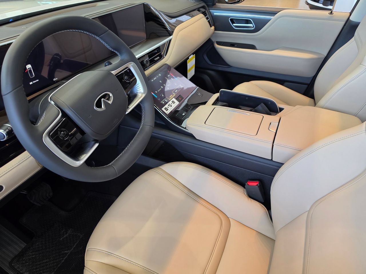 Certified 2026 INFINITI QX80 Pure AWD/4WD image 13