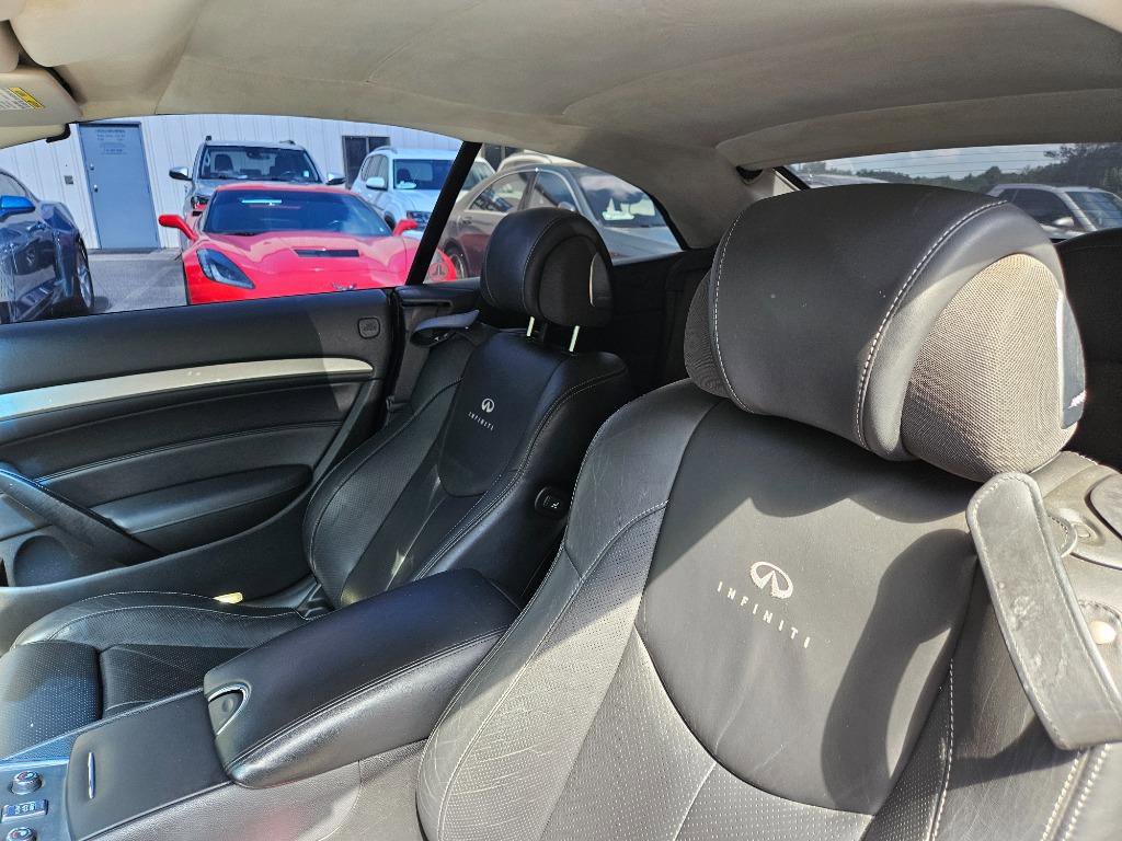 Used 2009 INFINITI G37 Sport w/ Premium Pkg image 16