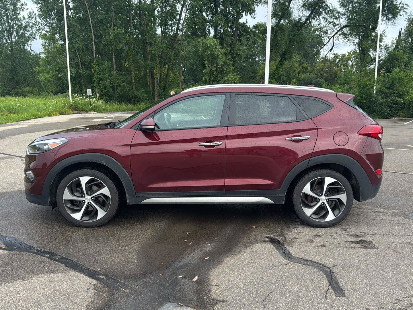 Used 2017 Hyundai Tucson Limited AWD/4WD image 2