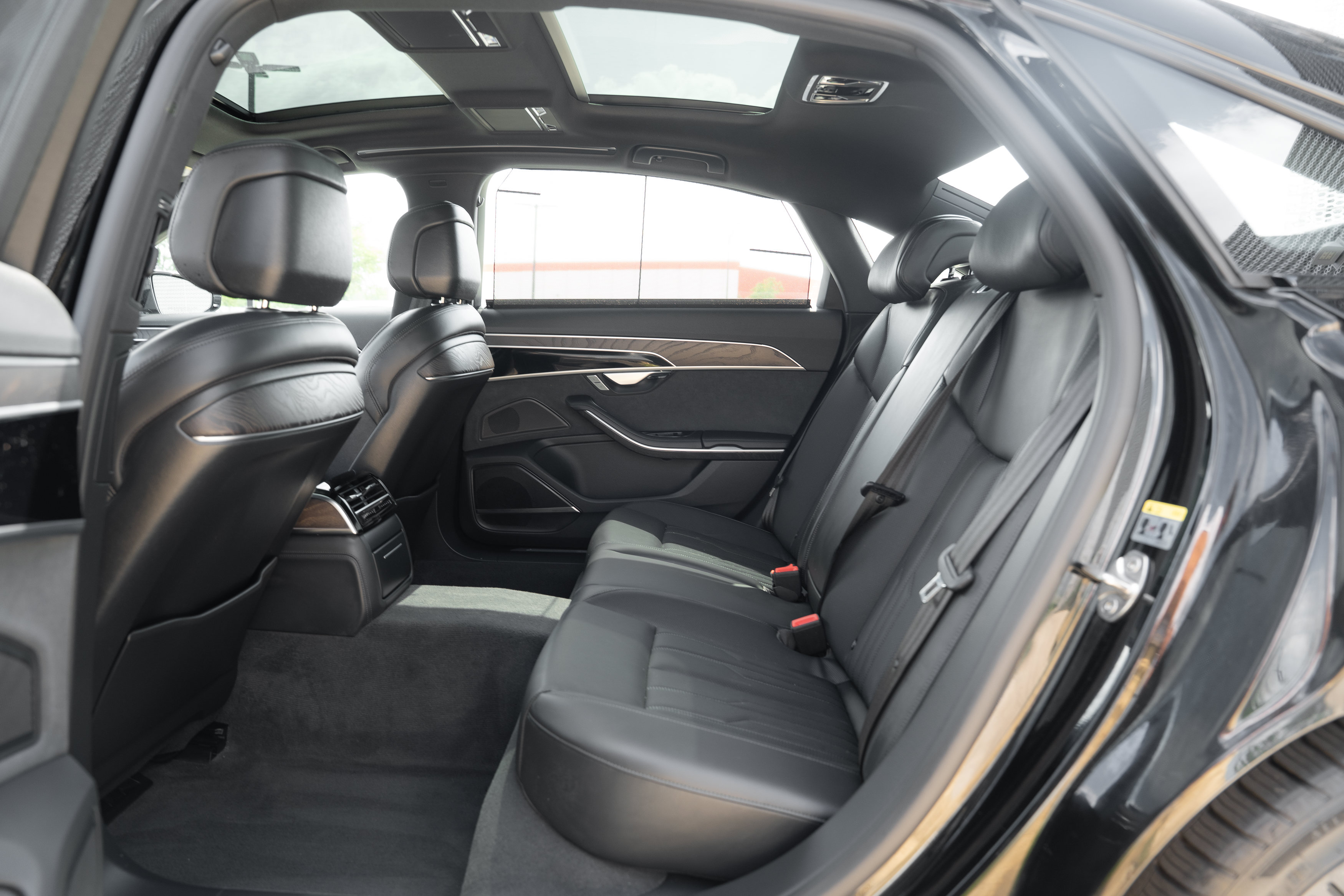 Certified 2022 Audi A8 L 3.0T AWD/4WD image 22