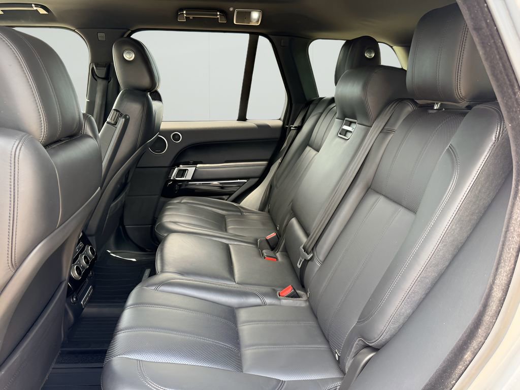 Used 2016 Land Rover Range Rover Supercharged AWD/4WD image 11