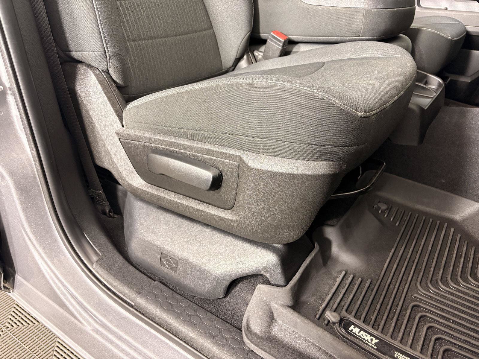 Used 2022 RAM 1500 Classic Warlock AWD/4WD image 24