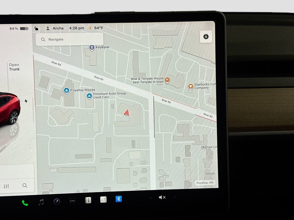 Used 2022 Tesla Model Y Long Range image 18