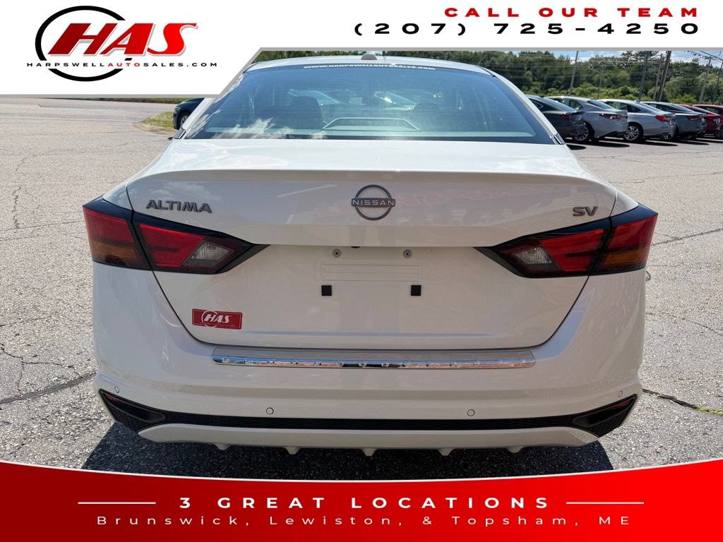 Used 2023 Nissan Altima 2.5 SV FWD image 5