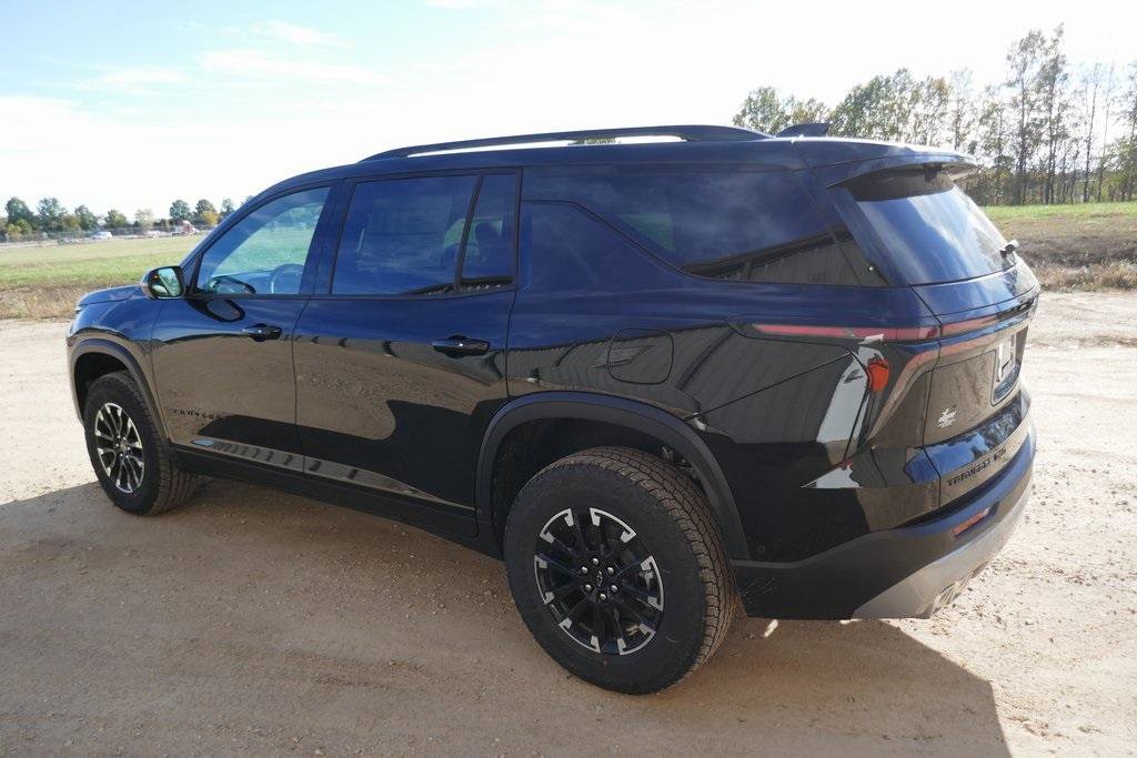 New 2026 Chevrolet Traverse Z71 w/ Enhanced Driving Package image 6