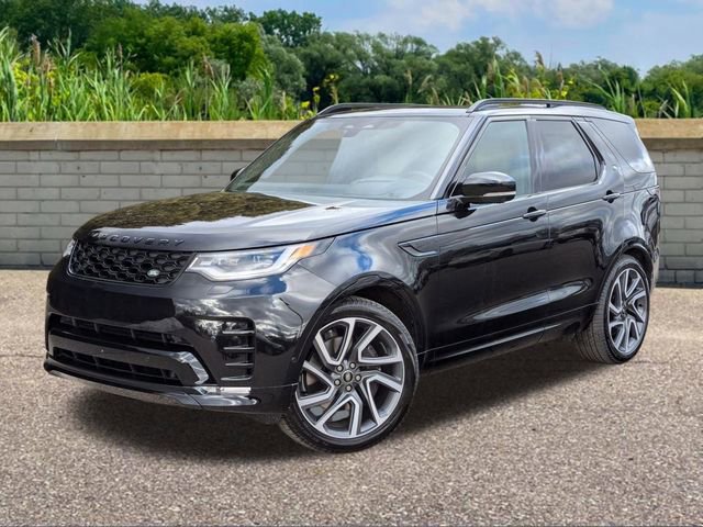 New 2025 Land Rover Discovery Dynamic SE image 1
