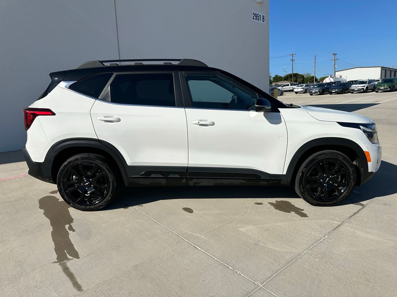 Used 2024 Kia Seltos X-Line AWD/4WD image 6