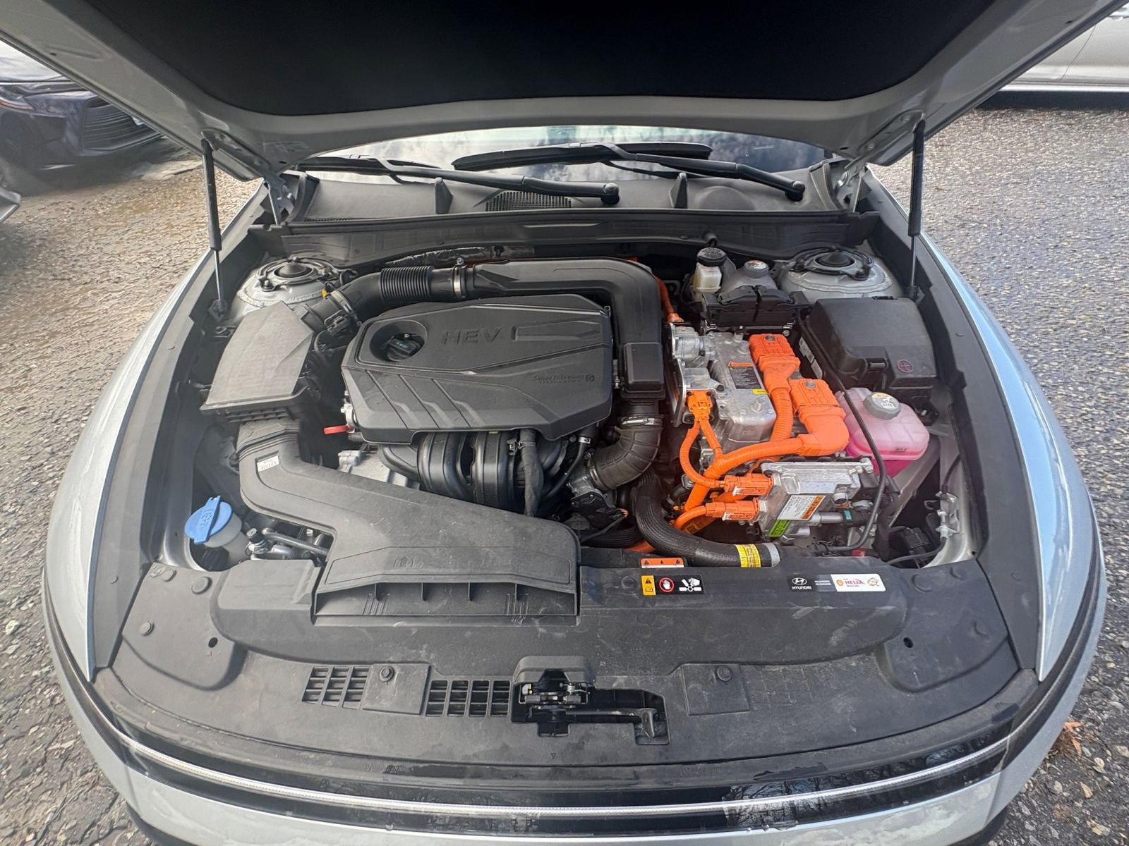Used 2025 Hyundai Sonata SEL FWD image 29