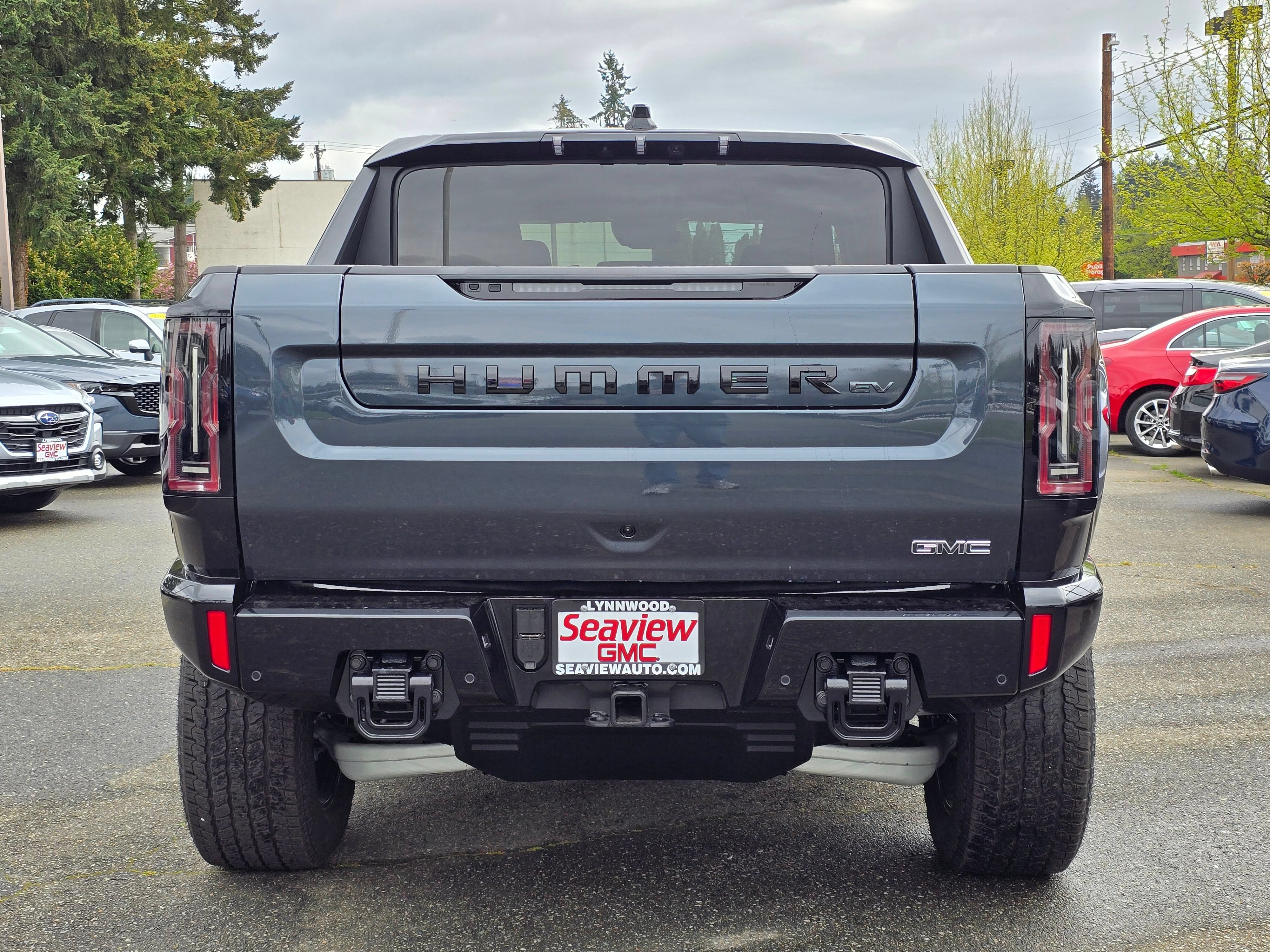 New 2026 GMC Hummer EV 4x4 Crew Cab w/ LPO, Dark Essentials Package image 6