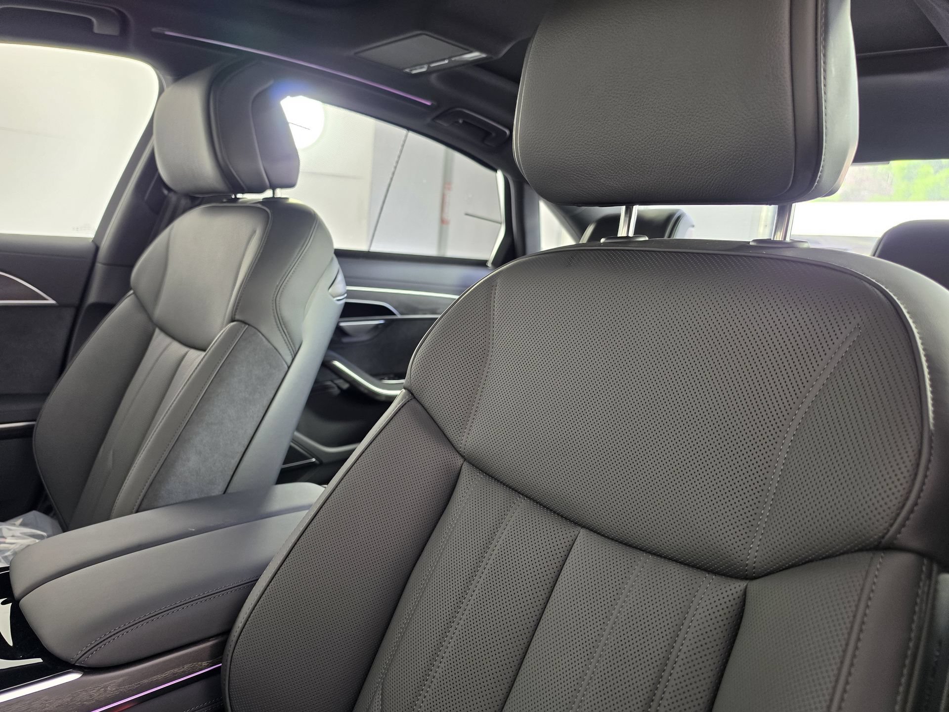New 2026 Audi A8 L 3.0T AWD/4WD image 16
