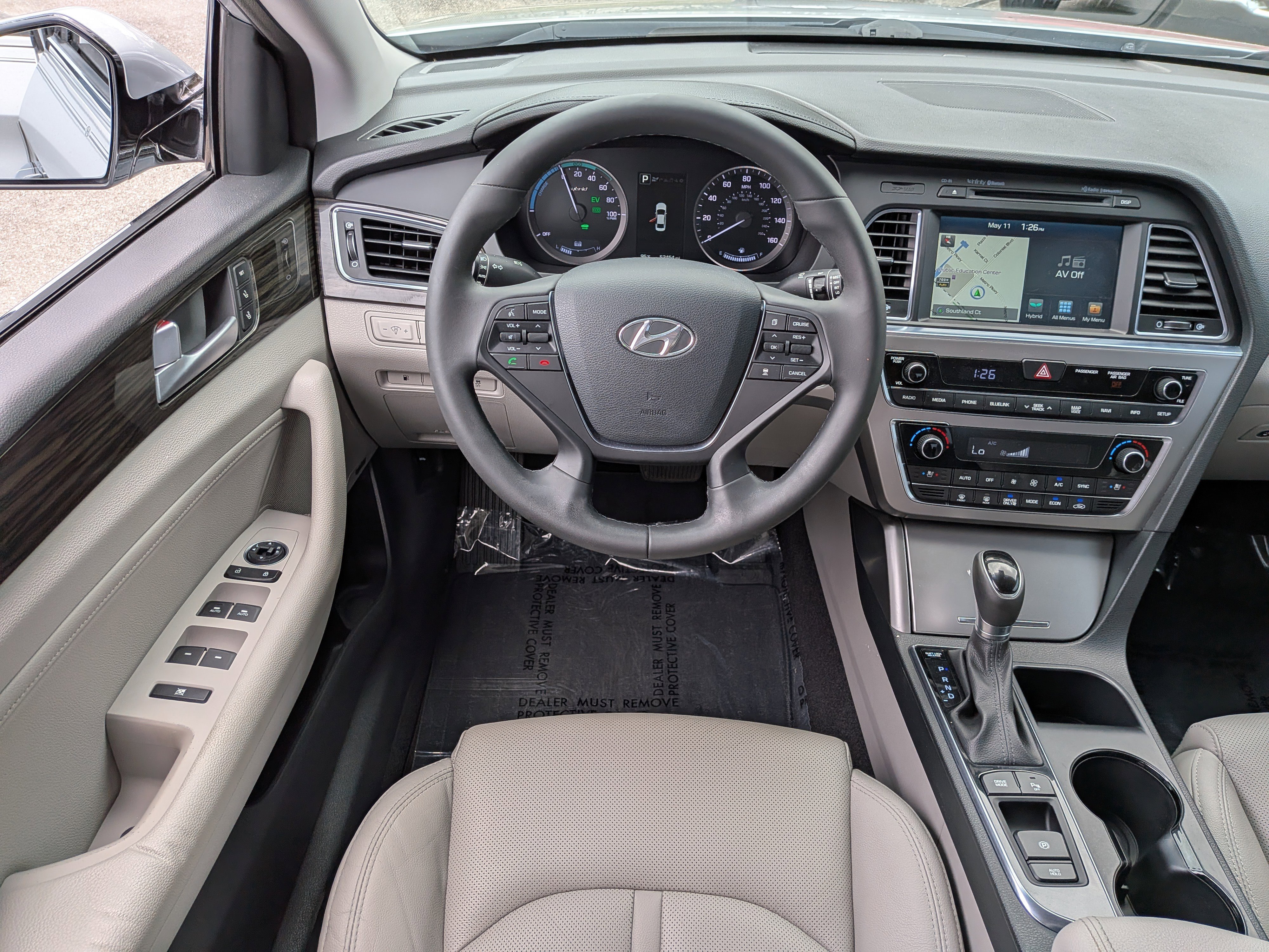 Used 2017 Hyundai Sonata Limited w/ Ultimate Package 02 FWD image 16