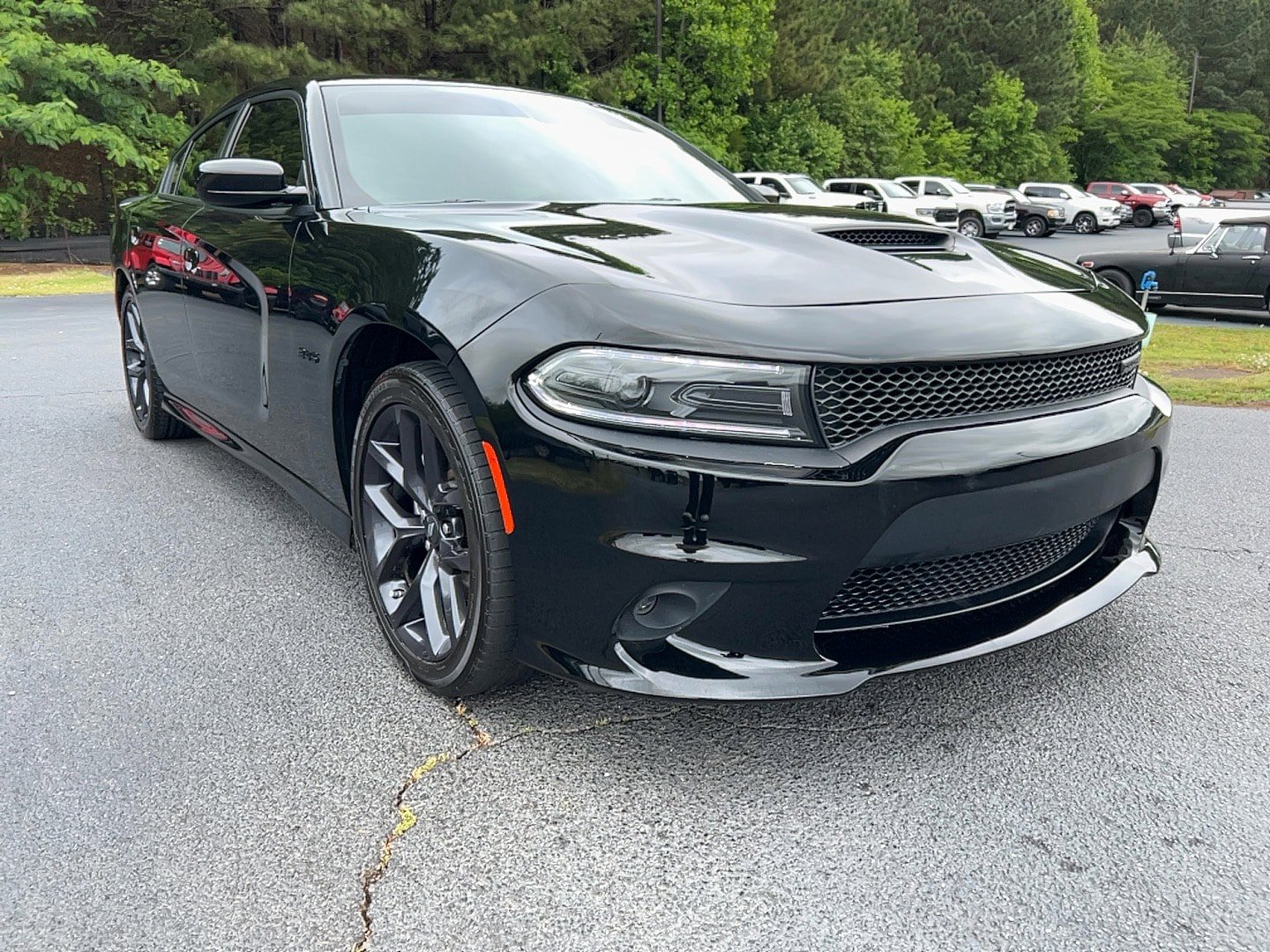 Used 2023 Dodge Charger R/T w/ Plus Group RWD image 3