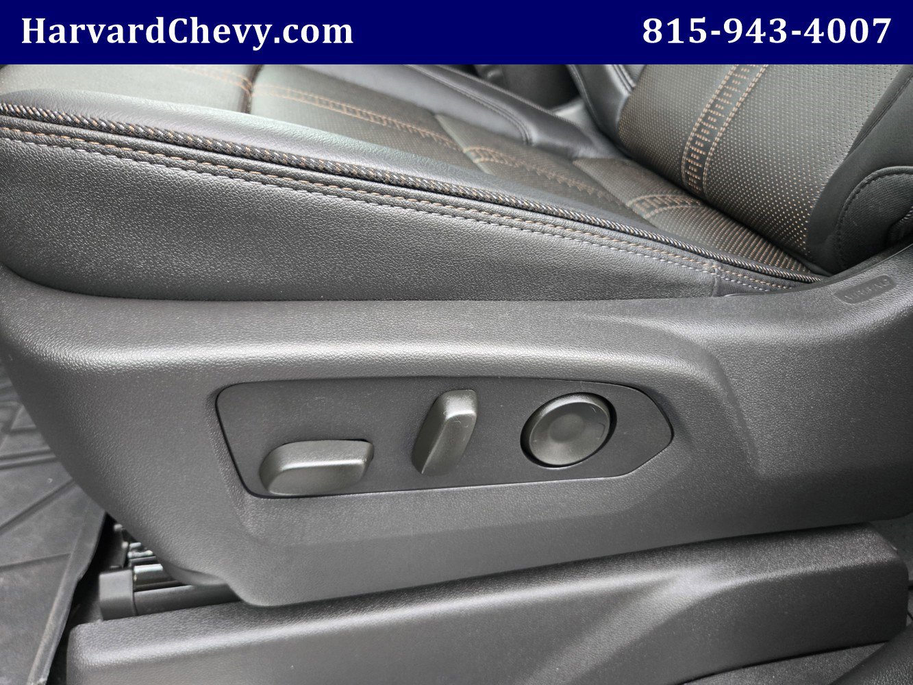 Used 2025 Chevrolet Silverado 1500 High Country image 24