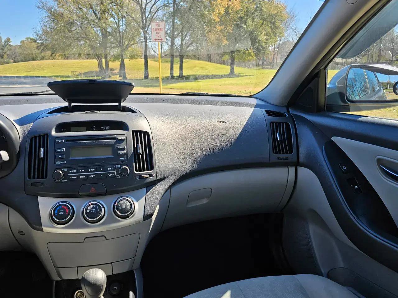 Used 2010 Hyundai Elantra w/ Comfort Pkg 2 FWD image 26